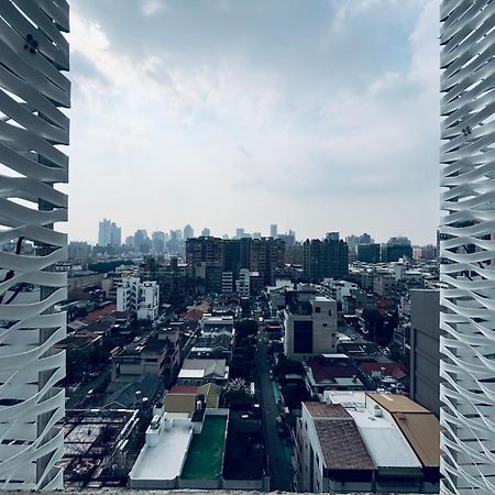 The Carlton Taichung Hotel Екстериор снимка